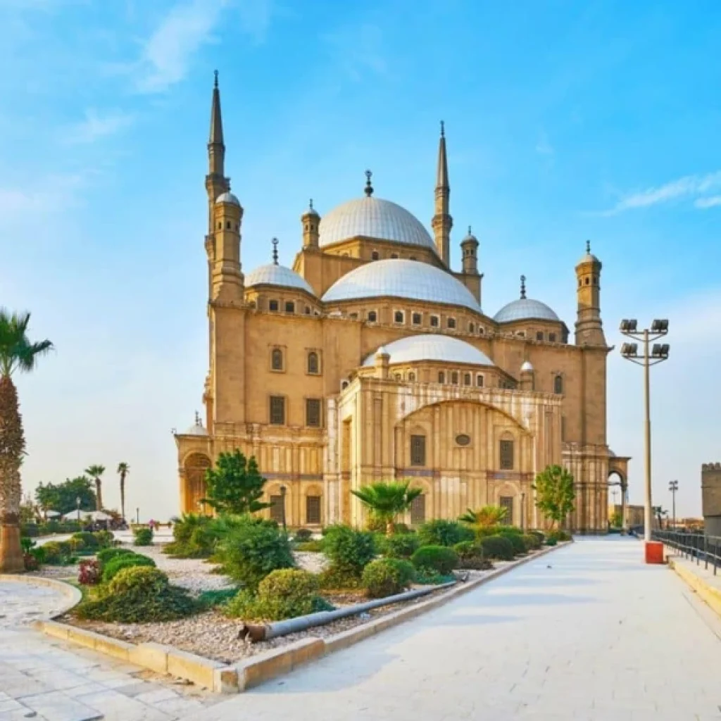2 Days trip from hurghada to cairo